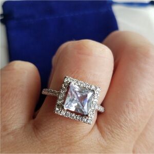 Swarovski Elements 925 Sterling Silver Princess CZ Diamond Solitaire Ring NEW